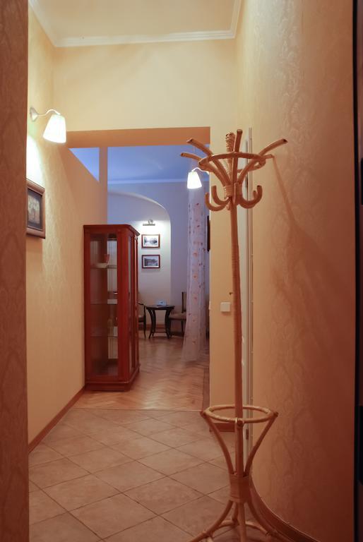 Central Apartments Львов Номер фото