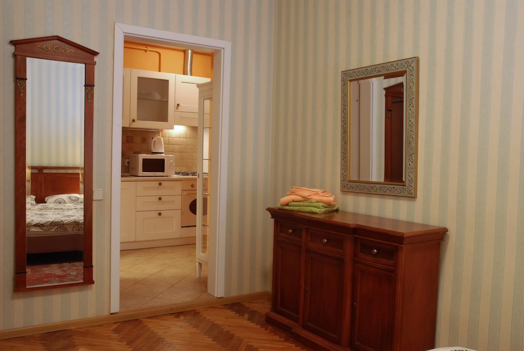 Central Apartments Львов Номер фото