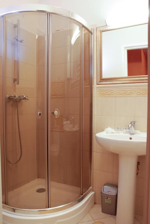 Central Apartments Львов Номер фото